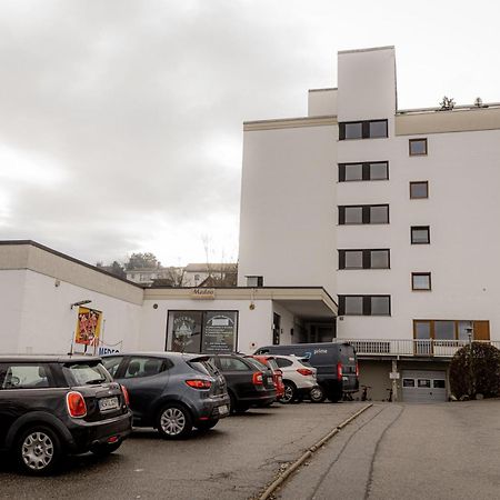 شقة !Goldpath! Passau - Spitalhof I Modern I Wlan I Kueche I Balkon I Smarttv Mit Wipu المظهر الخارجي الصورة