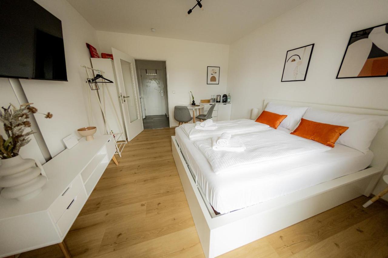 شقة !Goldpath! Passau - Spitalhof I Modern I Wlan I Kueche I Balkon I Smarttv Mit Wipu المظهر الخارجي الصورة